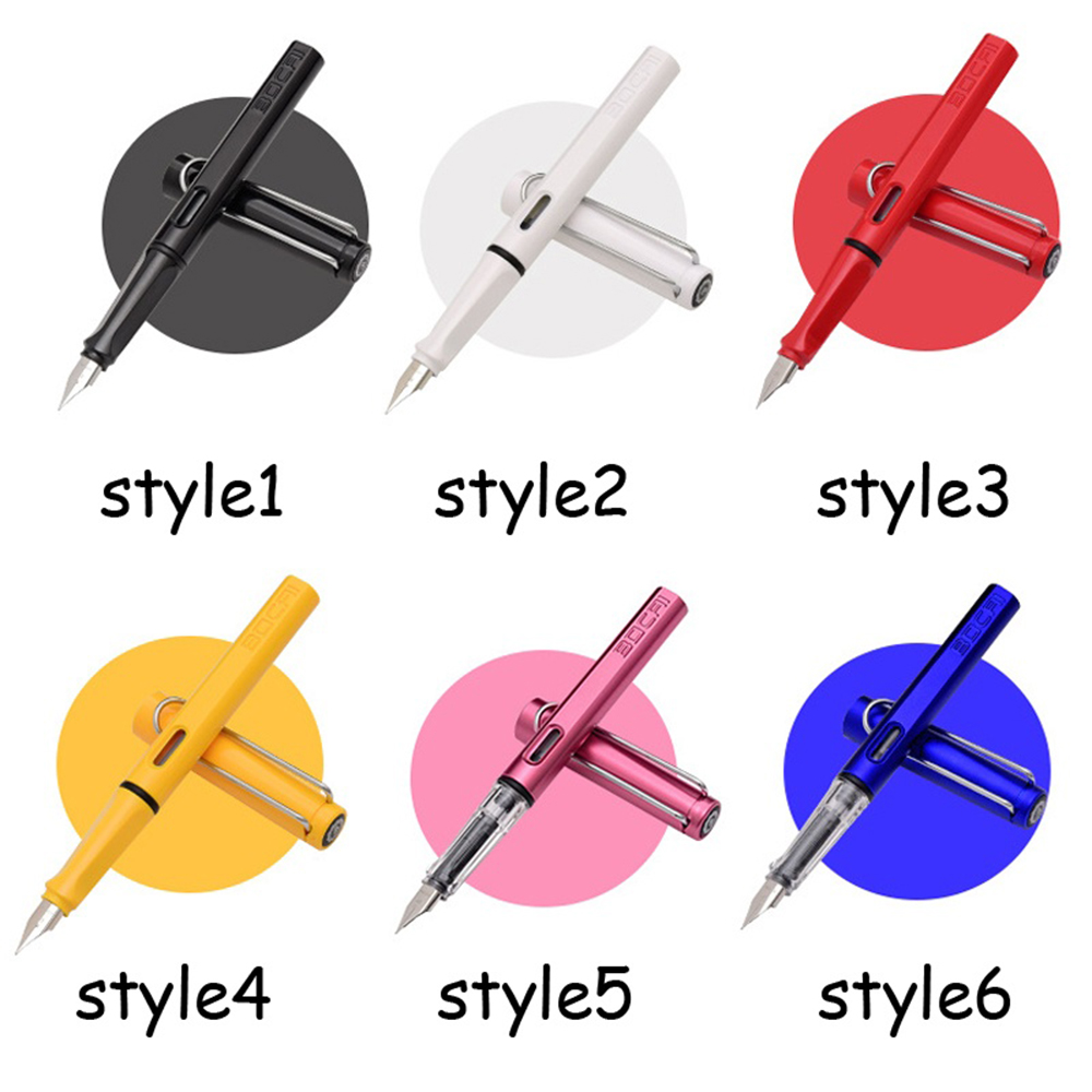 Bút máy mực đen với ngòi bút 0.38mm