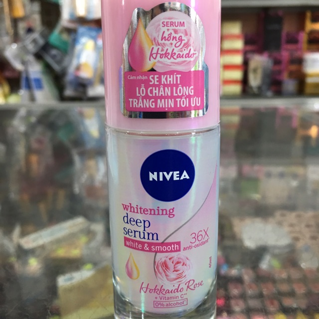 Lăn khử mùi Nivea Whitening Deep Serum White & Smooth 40ml