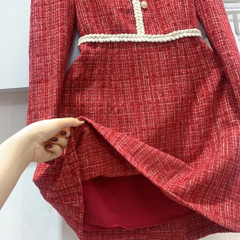 Váy Đỏ Dạ Viền Tết Khuy Ngọc - Kim Linh Shop | BigBuy360 - bigbuy360.vn