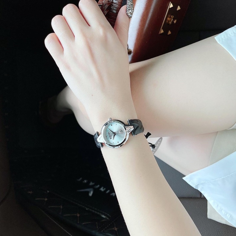 Đồng hồ nữ Versus dây da, mặt 30mm