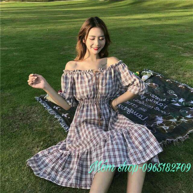 (Có sẵn) Váy trễ vai đuôi cá caro thắt eo xinh xắn