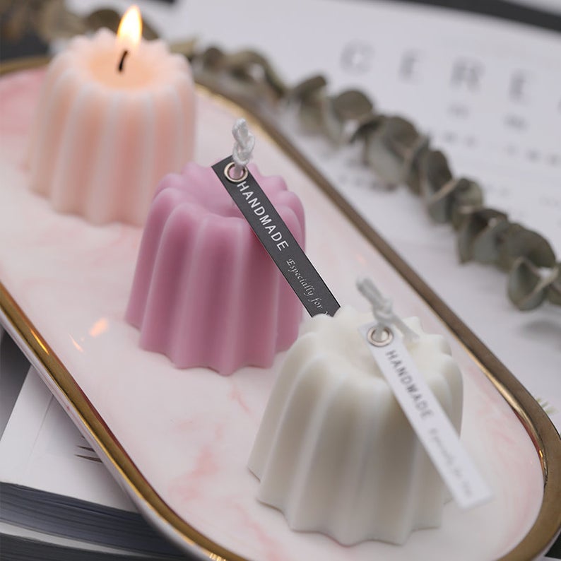 Nến Thơm Trang Trí Phòng Tinh Dầu Cao Cấp Handmade Hình Bánh Canelé | Oube Candle NT78