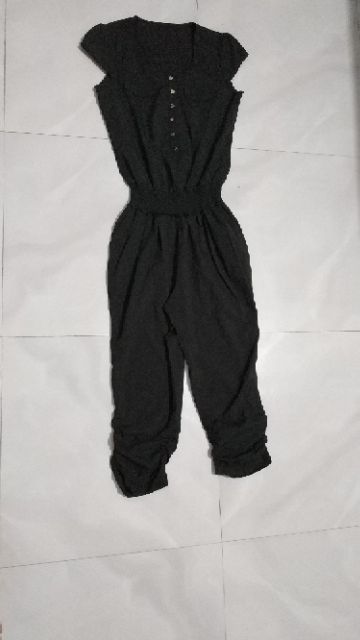Thanh lý Jumpsuit màu đen size M