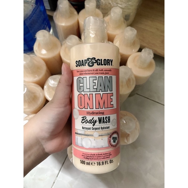 Sữa tắm Clean On Me hương nước hoa Bergamot & Rose cấp ẩm, lưu hương 250ML