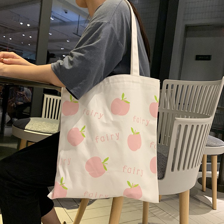 TÚI TOTE HONEY PEACH có Khóa miệng tiện dụng dễ dàng phối đồ