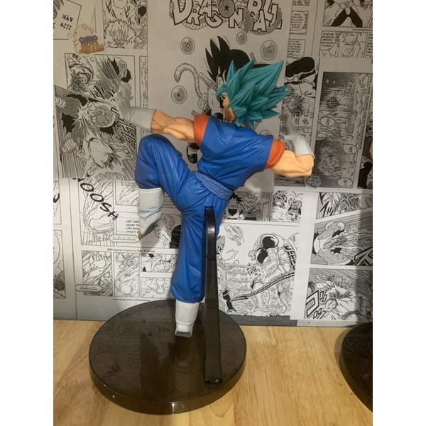 Mô hình vegito thủ thế tóc vàng