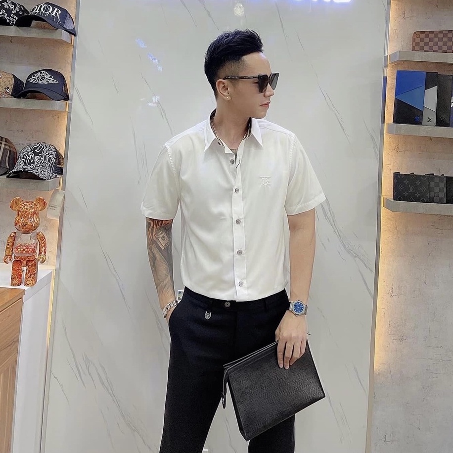 Áo sơ mi cộc tay Burberry logo thêu ngực LA 2022 on web
