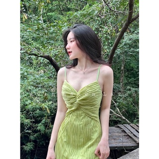 Váy 2s xoắn ngực