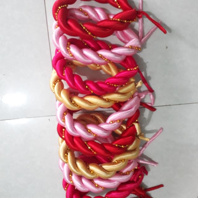 Vấn xoắn trẻ em .