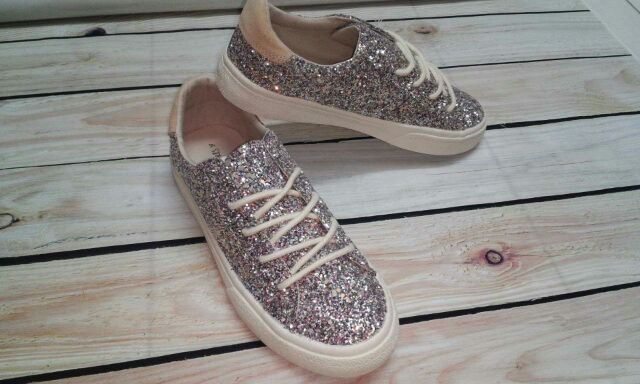 Giày Za ra kid 👟👟 Embellished detail plimsolls bé gái