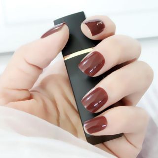 Bộ 24 móng tay giả màu nâu đậm