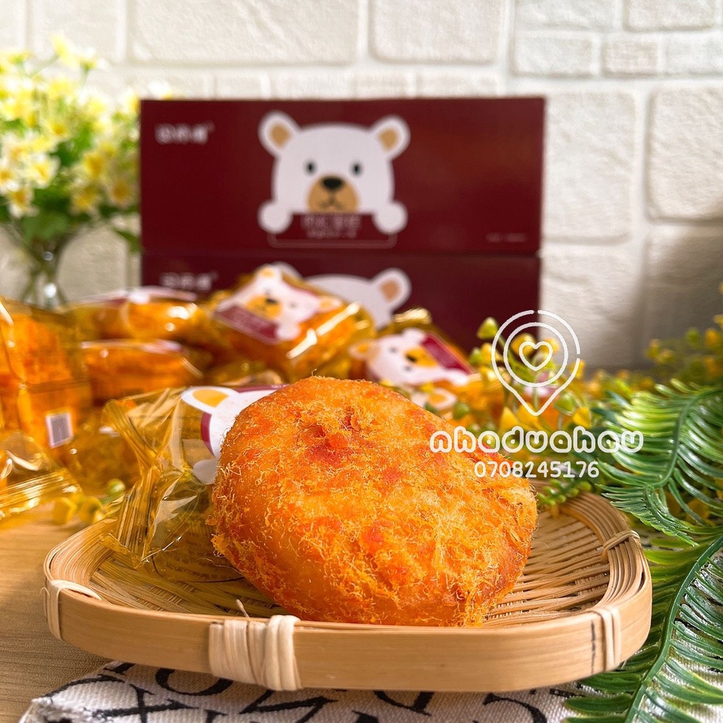 Một hộp gồm 30 cái bánh ruốc chà bông hình gấu cute Đài Loan 1300gam