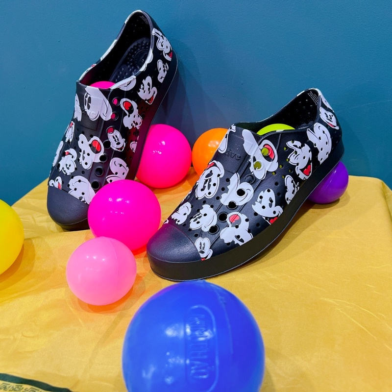 Giày xuất dư cho cả gia đình