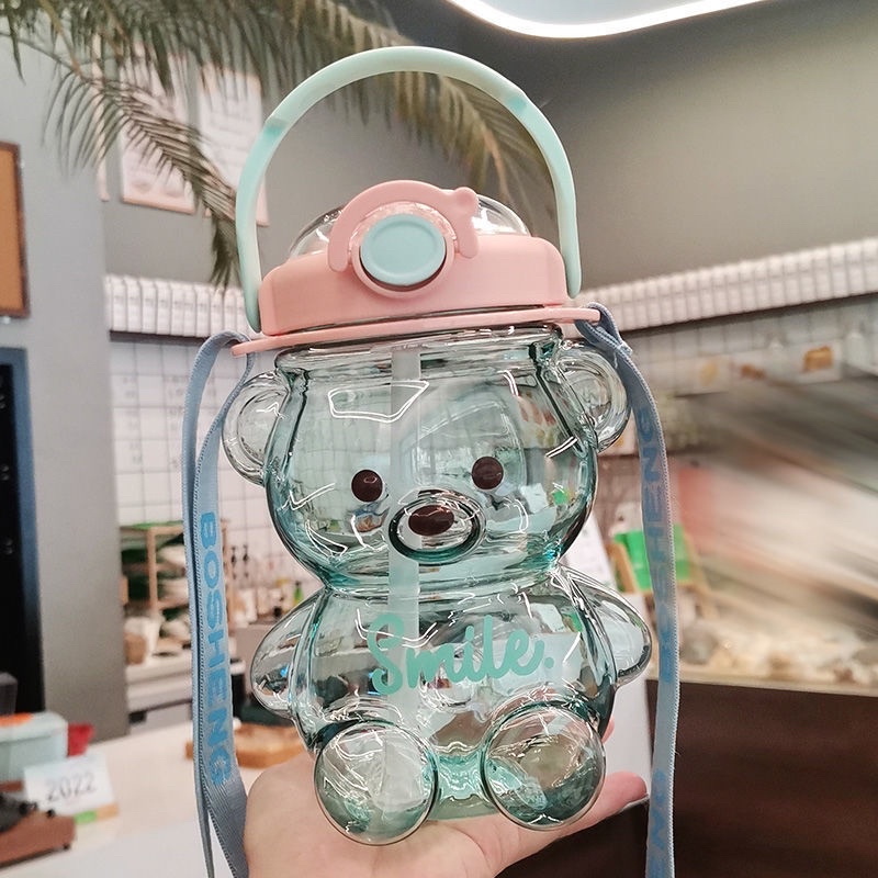 Bình đựng nước hình gấu dễ thương dung tích 1 lít có kèm dây đeo