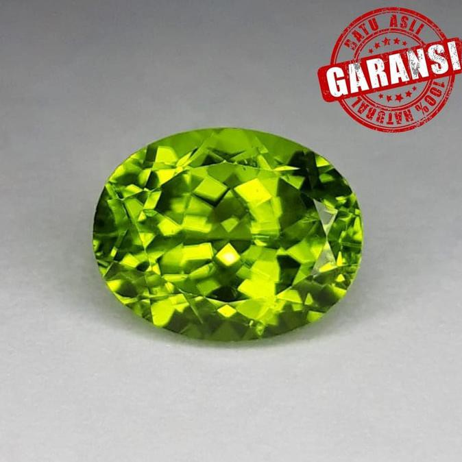 Đá Peridot Tự Nhiên Màu Xanh Lá Cây