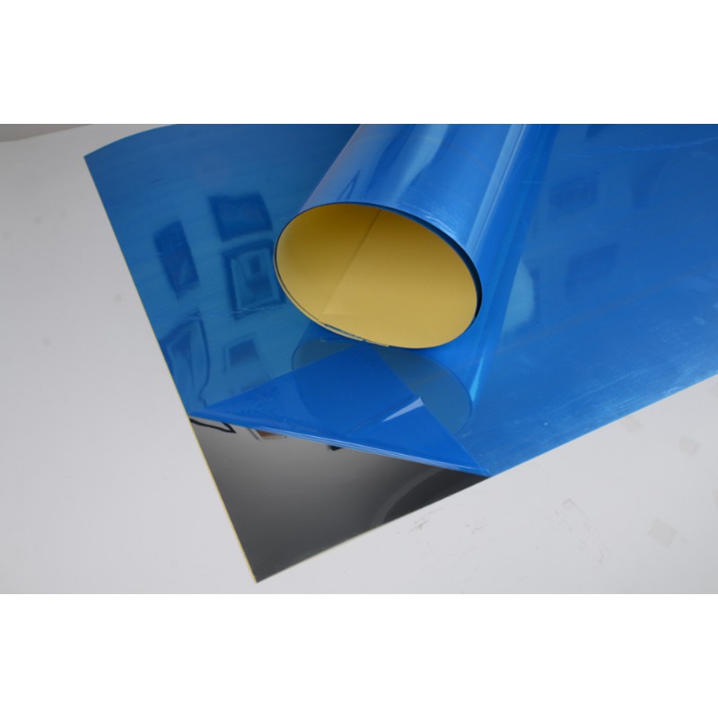 Gương dán tường đa năng