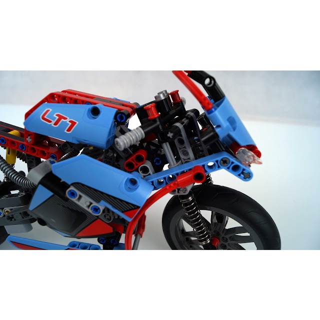 Lego 42036 - Xe đua đường phố