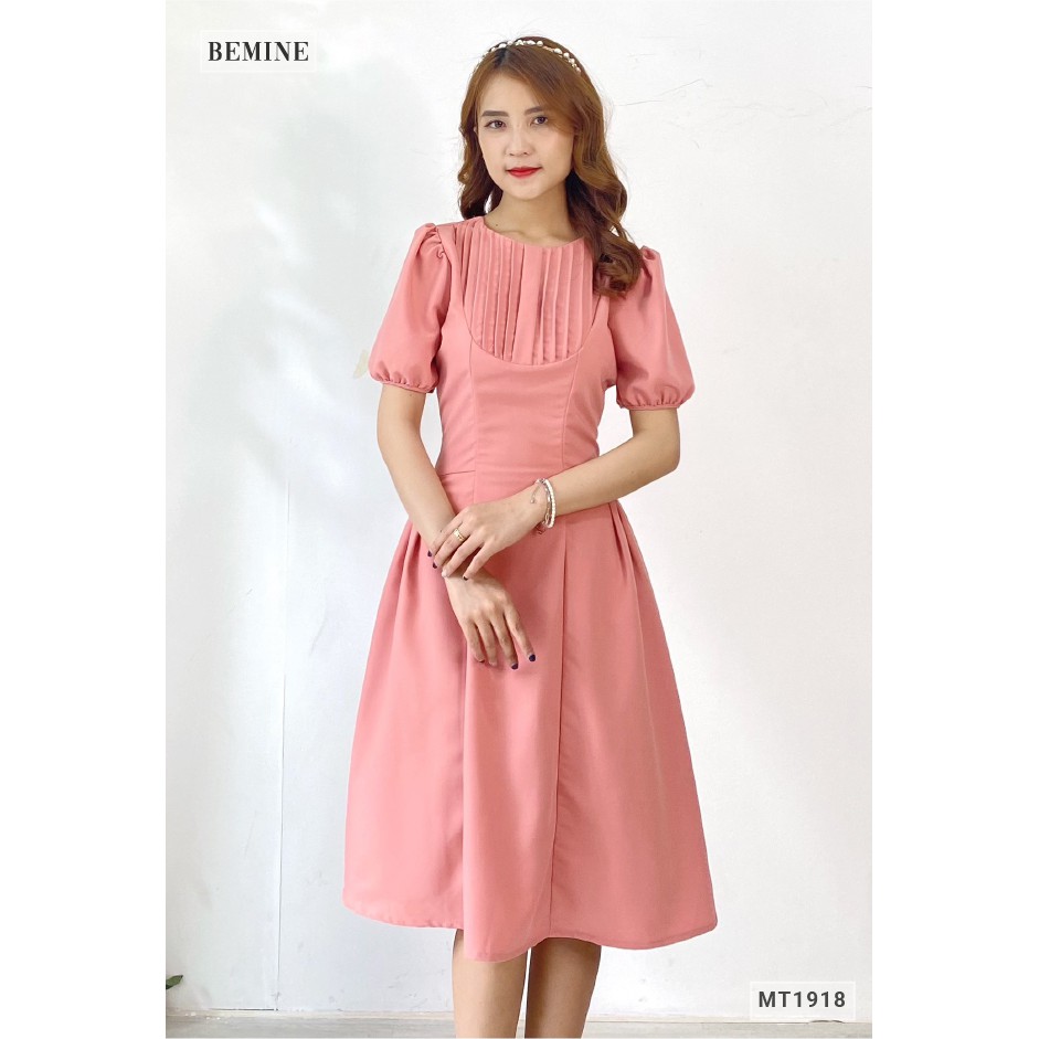 Đầm cổ tròn xếp ly ngực BEMINE MT1918HONG | BigBuy360 - bigbuy360.vn