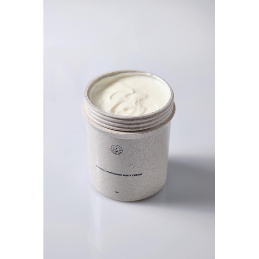 Kem Bamboo whitening body cream spotlesswhite 2022