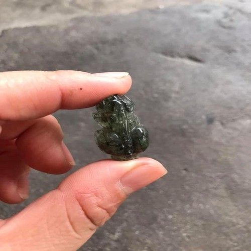 MẶT DÂY CHUYỀN TỲ HƯU XANH THIÊN NHIÊN