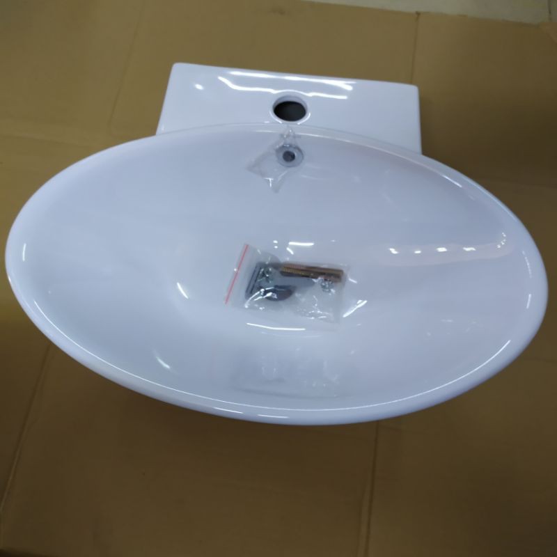 Chậu rửa, lavabo treo tường Aqualem FT59, men kháng khuẩn