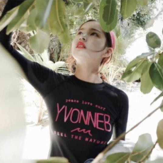 Có sẵn lẻ áo bơi nữ dài tay đen chữ đỏ FEEL THE NATURE 👙 sexy  ཾ '  ཾ ་ xịn | BigBuy360 - bigbuy360.vn