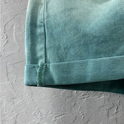 Quần Short Denim Lưng Cao Phối Hai Hàng Nút Màu Xanh Lá Gradient Phong Cách Mới Mùa Hè Cho Nữ