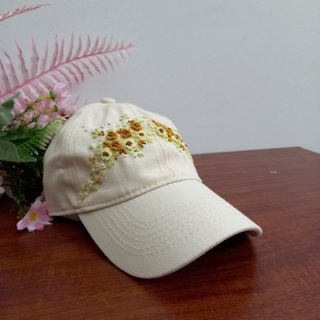Nón/ mũ lưỡi trai thêu thủ công