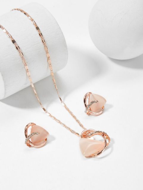 Khuyên tai SHEIN đồng giá