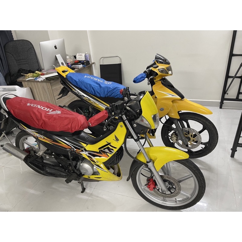 Vãi trùm yên + Bao tay Honda