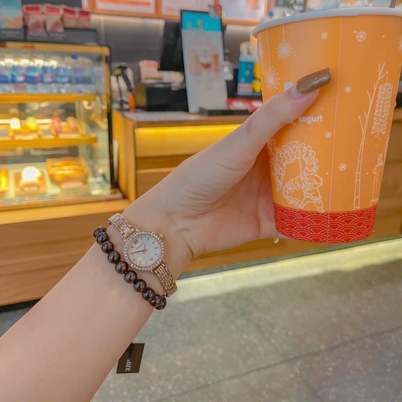 ĐỒNG HỒ NỮ WESURE DÂY VÀNG MẶT ĐÍNH ĐÁ FULL BOX