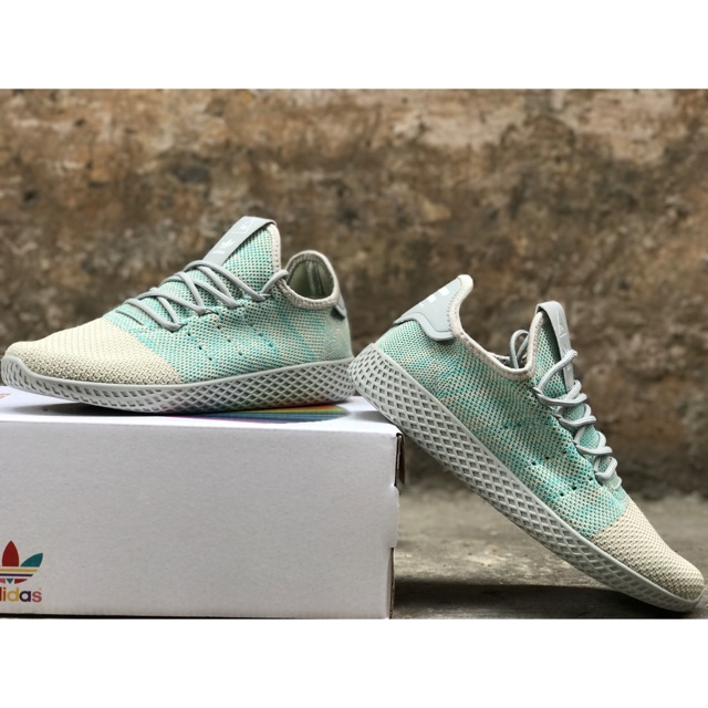 Giày sneakers nam nữ Hu Pharrel Williams 2017 nhẹ bền êm lạ cá tính