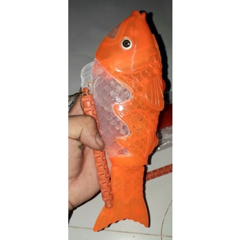 Tết trung Thu_ Một mô hình Cá Chép chạy có nhạc và đèn led rất đẹp tặng kèm pin