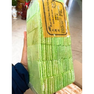 Bánh xốp kem sầu riêng lá dứa