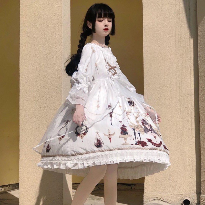 Đầm lolita trắng tay dài