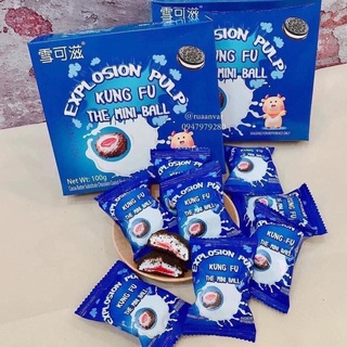 Bánh bông phủ socola nhân dâu tây chảy hộp 100g