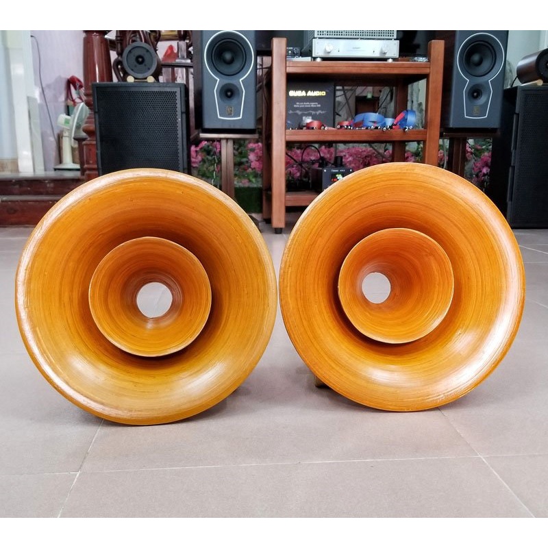 Kèn Tre Độ Loa vành 30cm