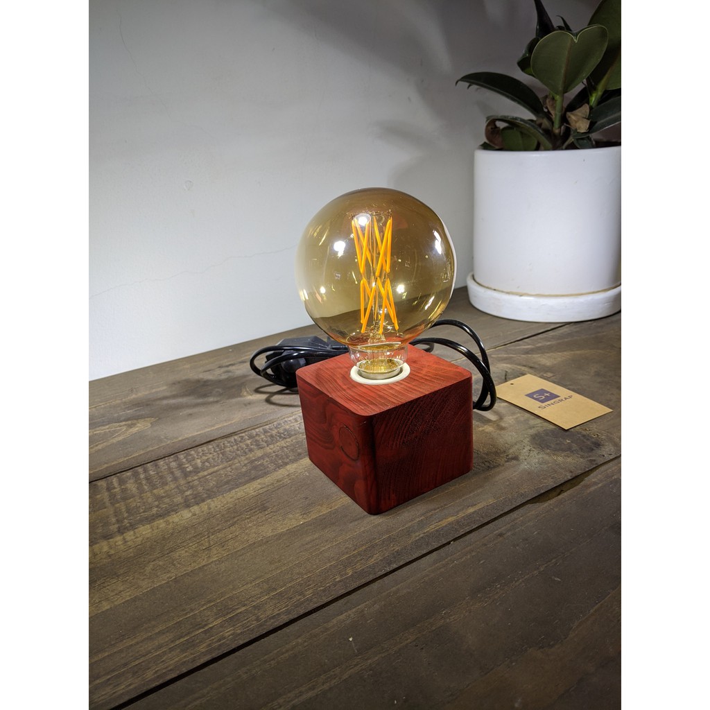 ĐÈN TRANG TRÍ EDISON RETRO WLR03
