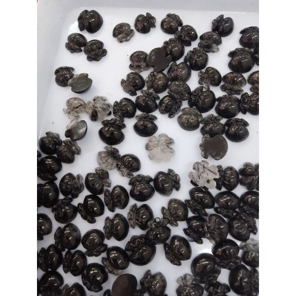 Mặt cỏ 4 lá , túi tài lộc làm vòng, nhẫn mặt dây chuyền đá tóc đen