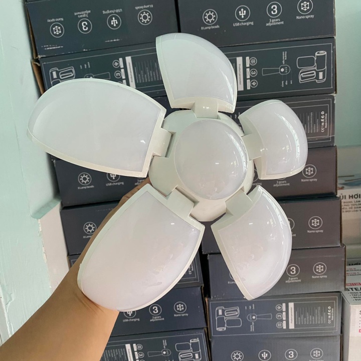 Đèn led 5 cánh 50w mẫu mới siêu sáng điện 220v