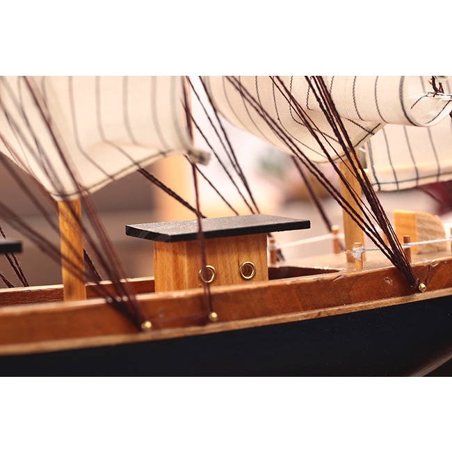 Mô hình thuyền buồm bằng gỗ decor nhà cửa