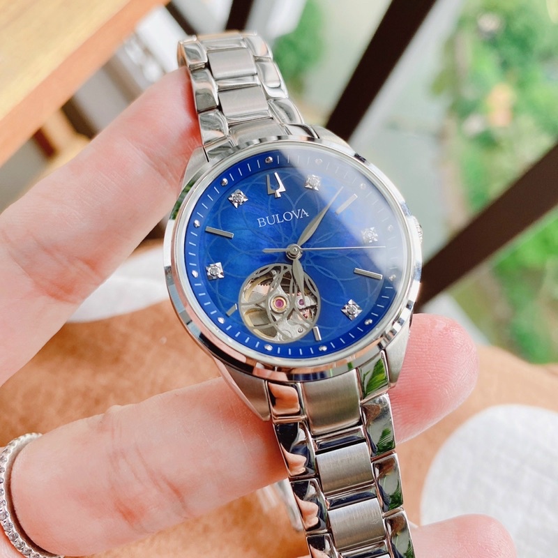 ĐỒNG HỒ NỮ CHÍNH HÃNG Bulova 96P191 mặt xanh thủng tim cực đẹp