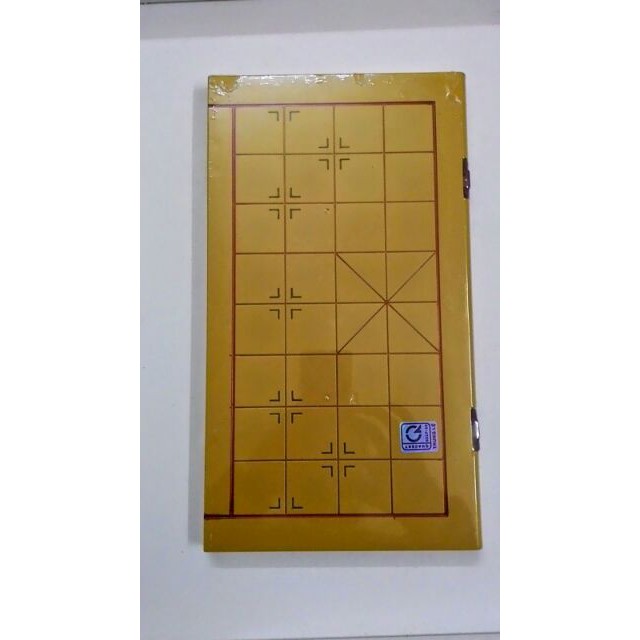 01 BỘ CỜ TƯỚNG BÀN NHỰA 28X28CM