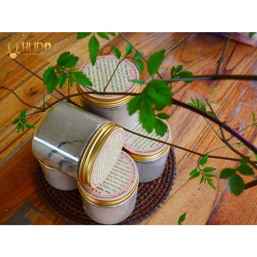 Bột trầm hương cao cấp mùi thơm ngọt xông nhà may mắn