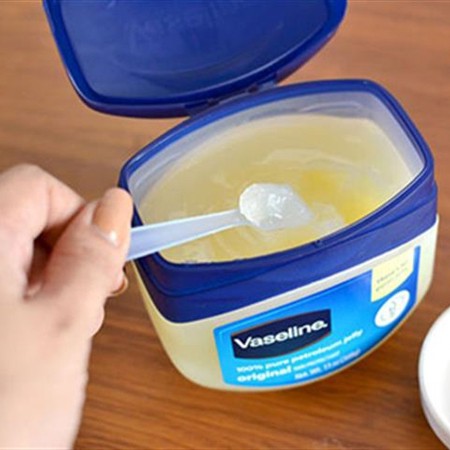 Kem Vaseline Lau Mực Xăm 49g [Chính Hãng USA]