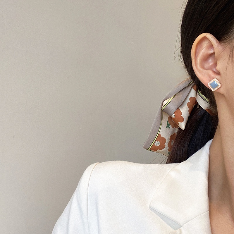 Khuyên Tai Đính Ngọc Trai Thời Trang Dành Cho Nữ