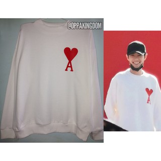 Áo sweater nỉ giống Tiêu Chiến: trái tim A