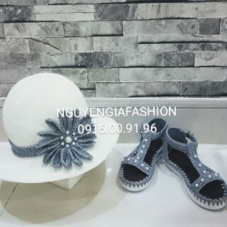 Set nón và sandal hè móc thủ công