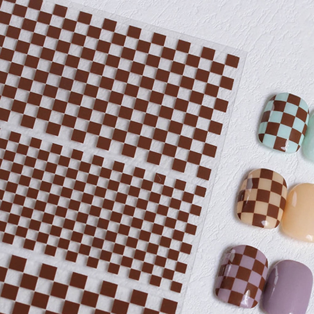 Miếng Dán Trang Trí Móng Tay Họa Tiết Kẻ Ô Trắng Đen Nhẹ Nhàng Dễ Sử Dụng Cho Nữ