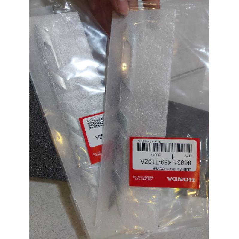 Tem chính hãng Click